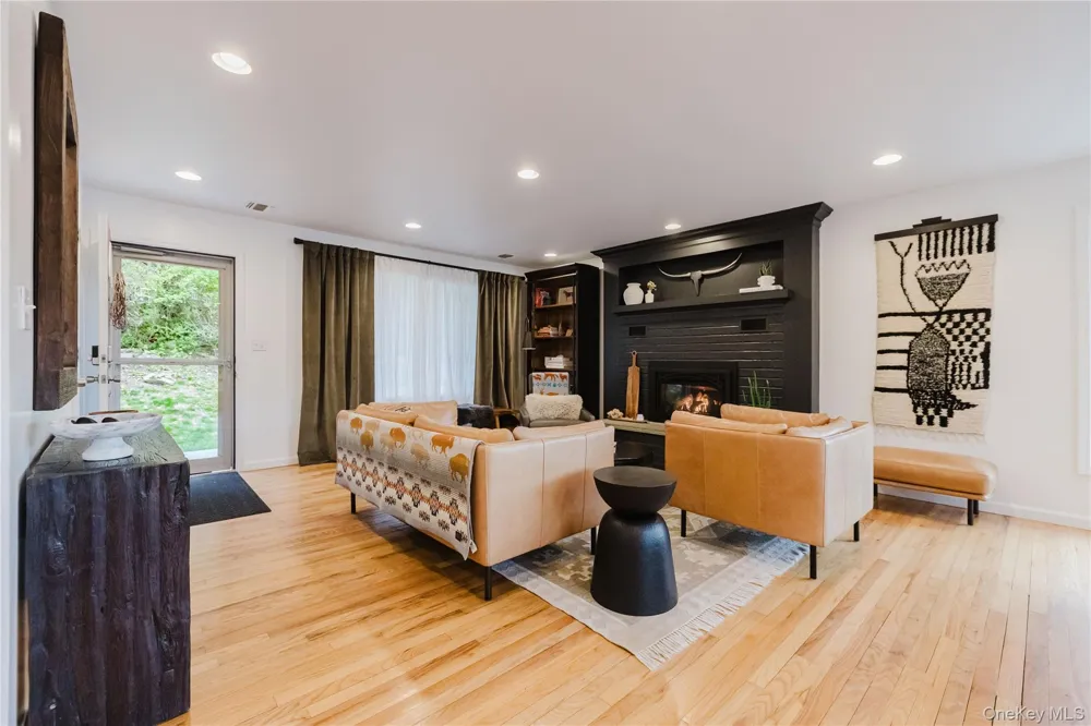 101 Seven Hills Lake Drive Carmel, NY 10512