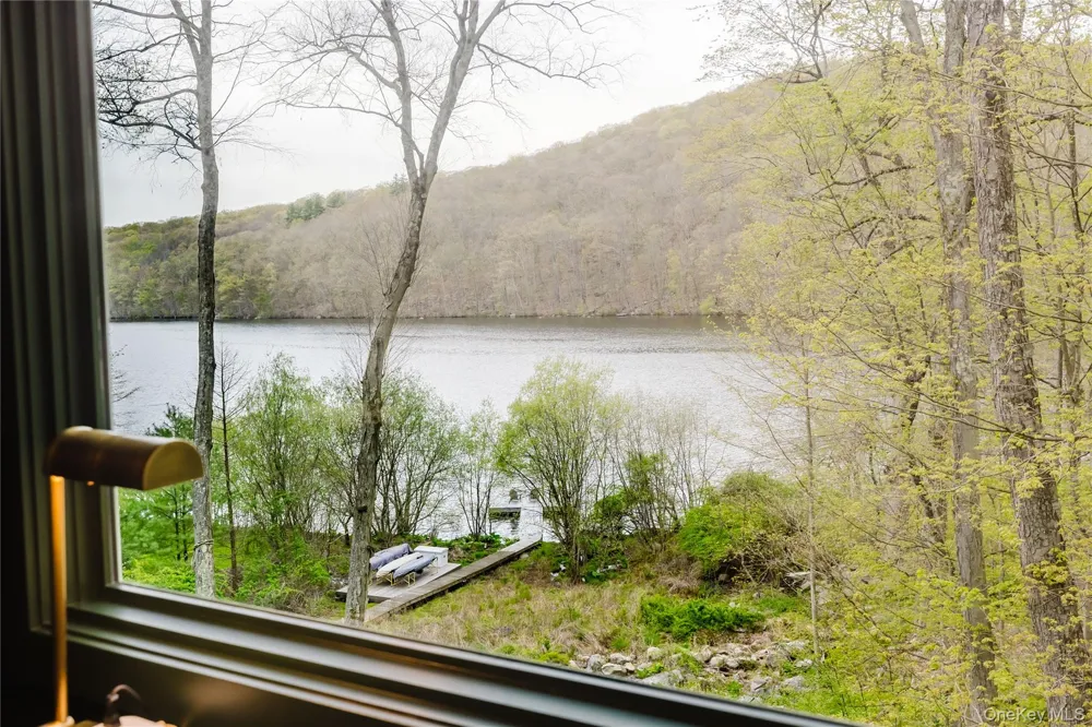 101 Seven Hills Lake Drive Carmel, NY 10512