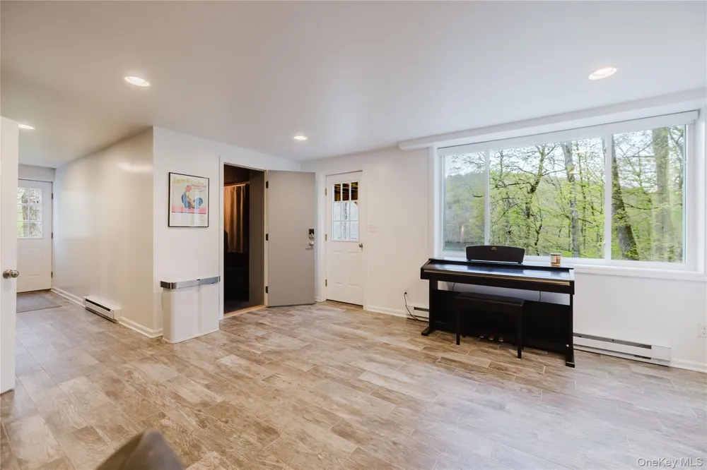 101 Seven Hills Lake Drive Carmel, NY 10512