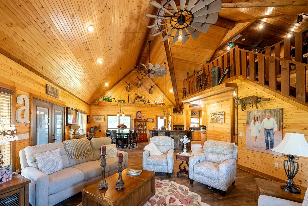 2365 CR 152 Carthage, TX 75633