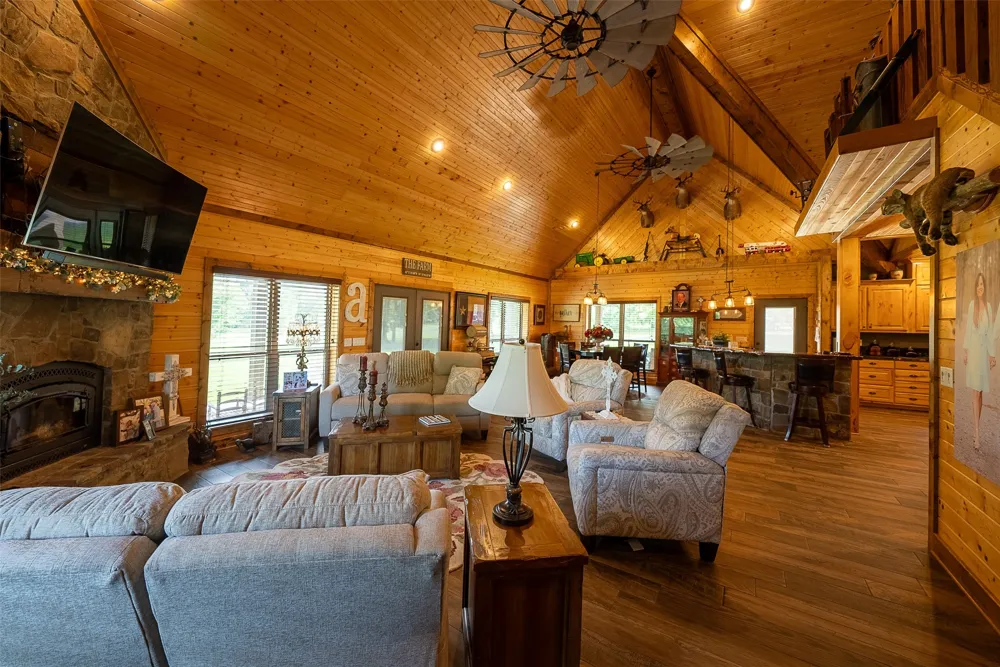 2365 CR 152 Carthage, TX 75633