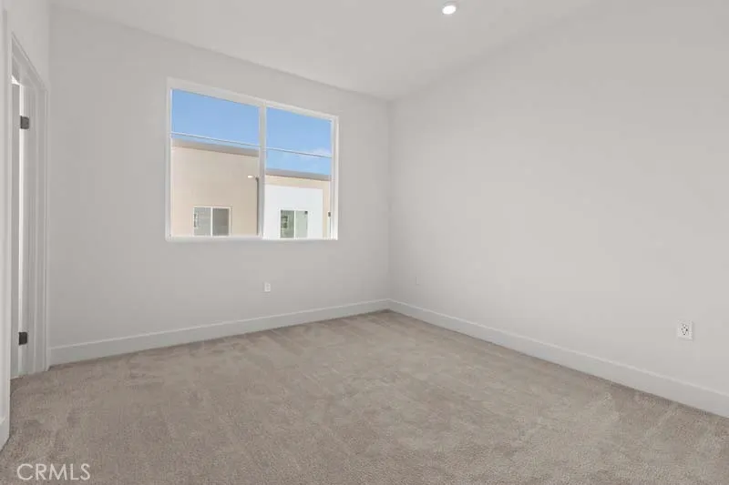 7255 Aura Circle Huntington Beach, CA 92647