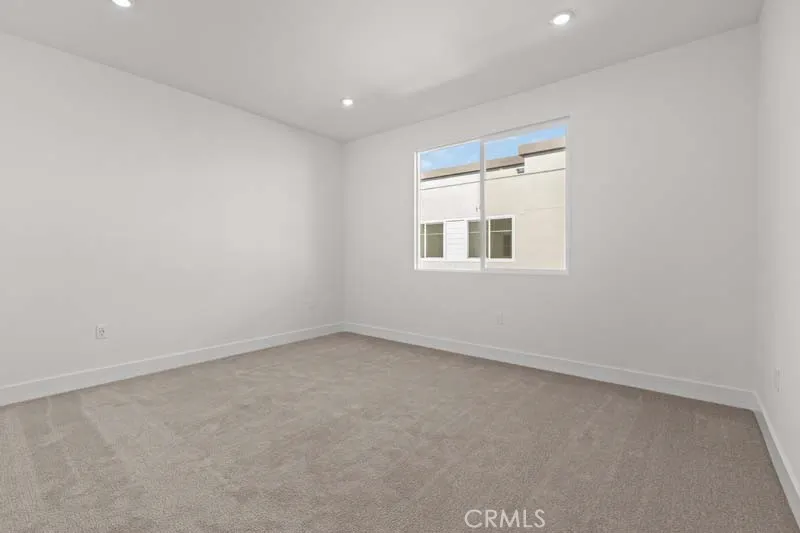 7255 Aura Circle Huntington Beach, CA 92647
