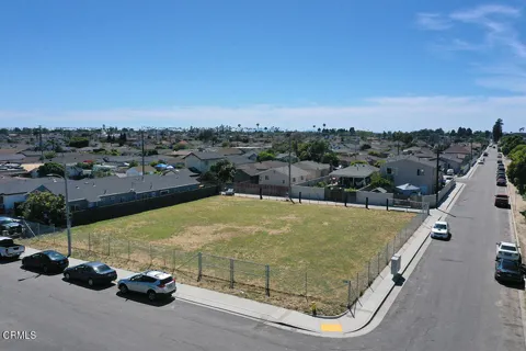 561 Anita Avenue