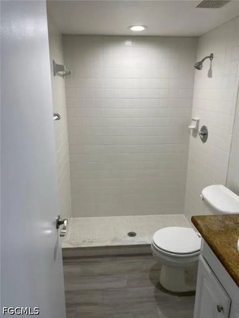 SE 8th Terrace #C Cape Coral, FL 33990