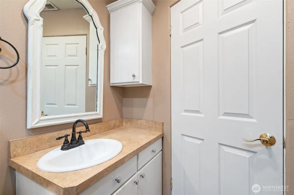 507 Williams Finney Road Kelso, WA 98626