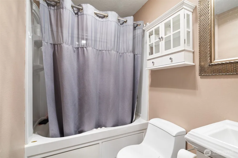 507 Williams Finney Road Kelso, WA 98626