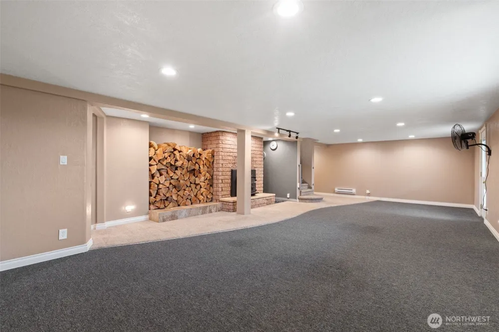 507 Williams Finney Road Kelso, WA 98626