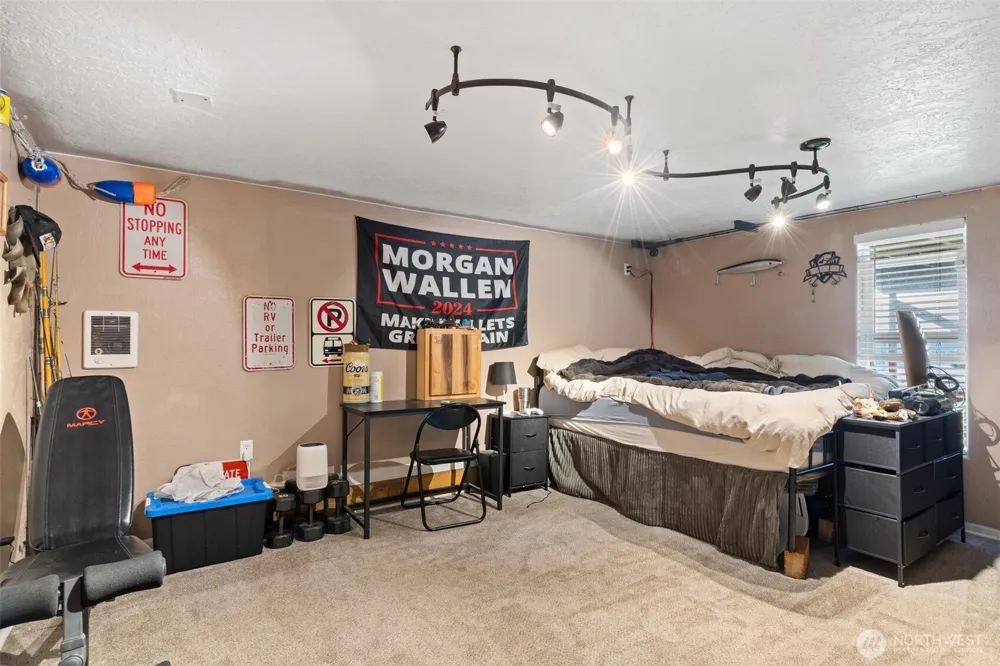 507 Williams Finney Road Kelso, WA 98626