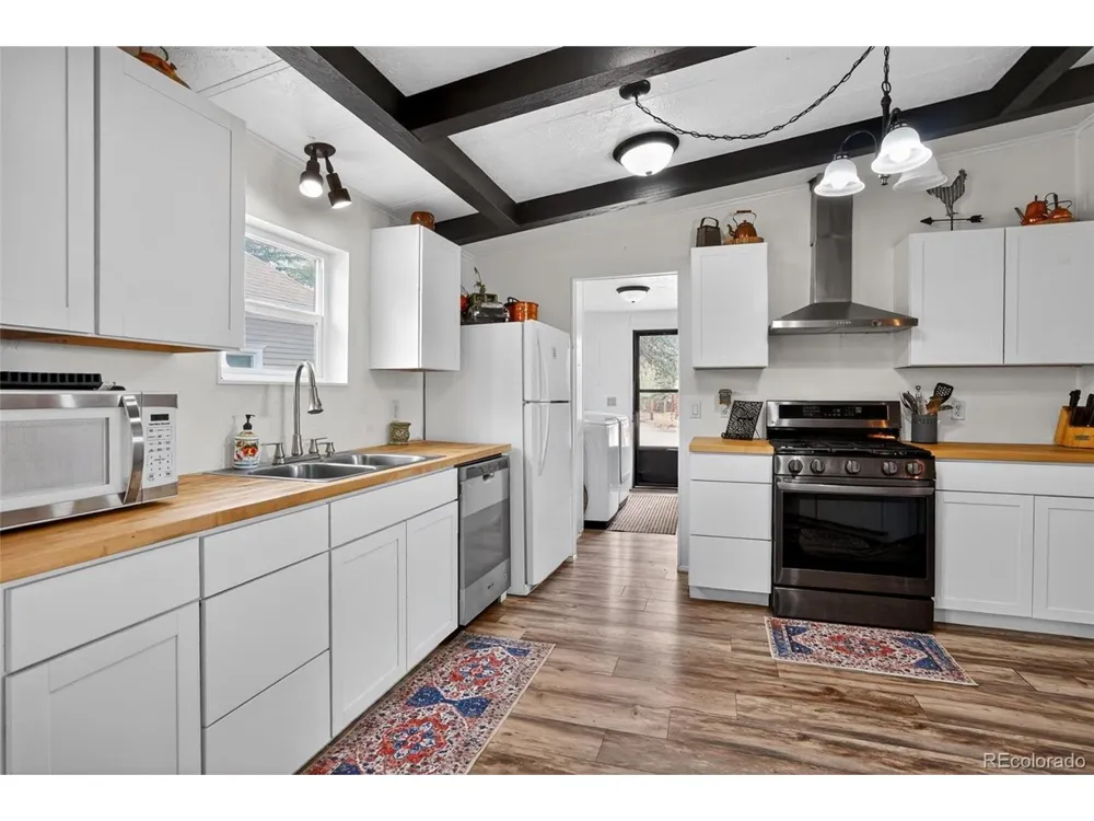 225 W Grand Street La Veta, CO 81055