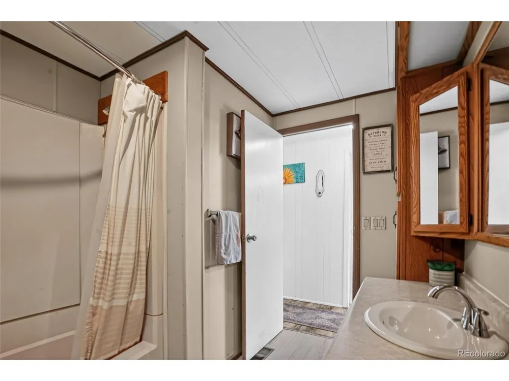 225 W Grand Street La Veta, CO 81055