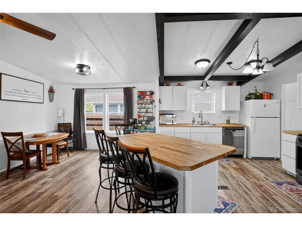 225 W Grand Street La Veta, CO 81055