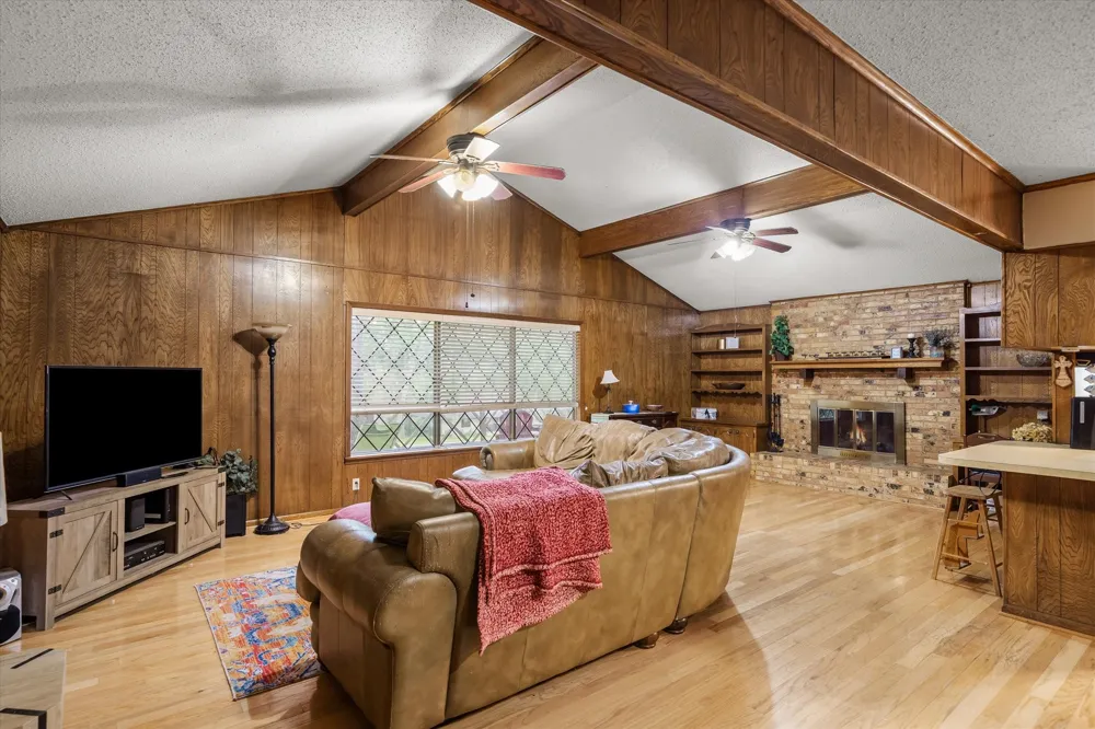 529 Woodside Drive Hideaway, TX 75771