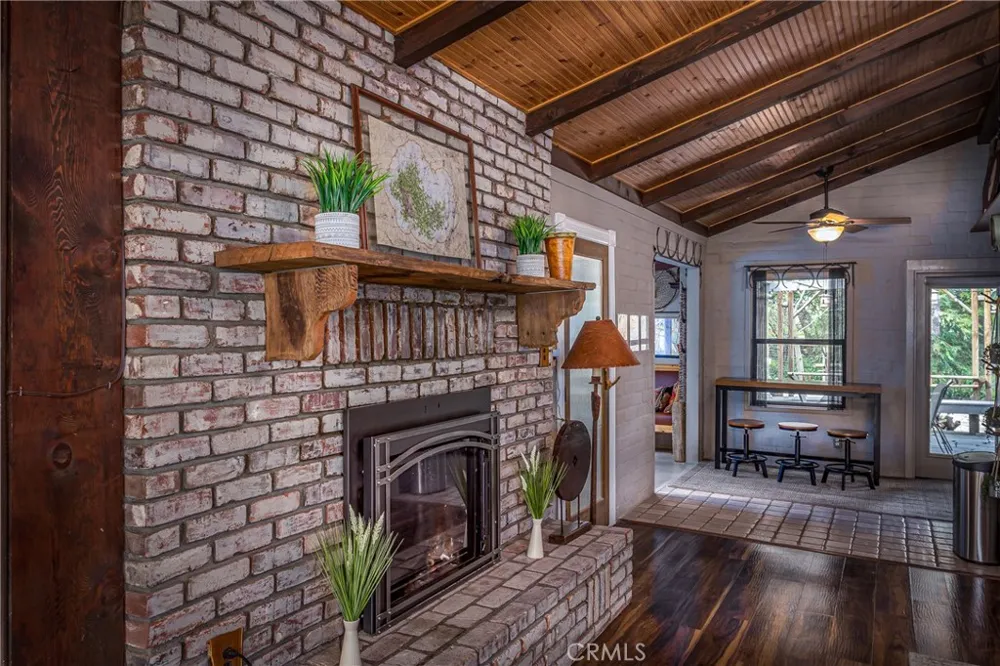 43195 S Fork Three Rivers, CA 93271