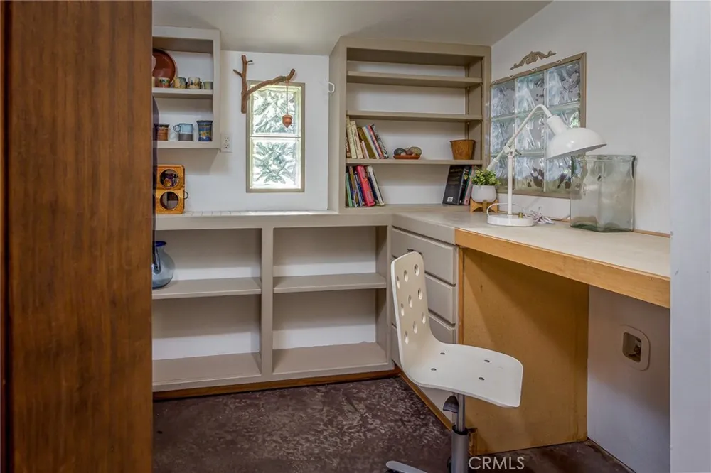 43195 S Fork Three Rivers, CA 93271