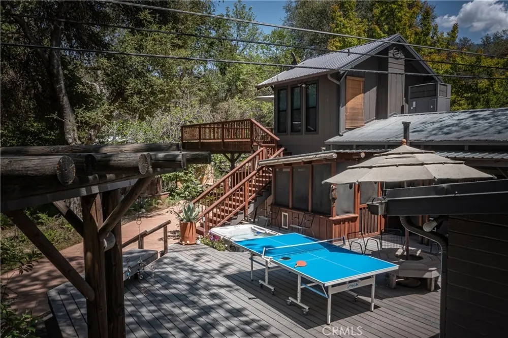 43195 S Fork Three Rivers, CA 93271