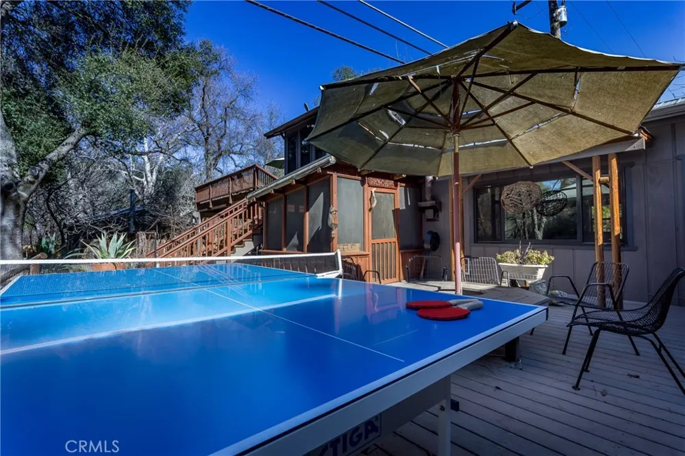 43195 S Fork Three Rivers, CA 93271