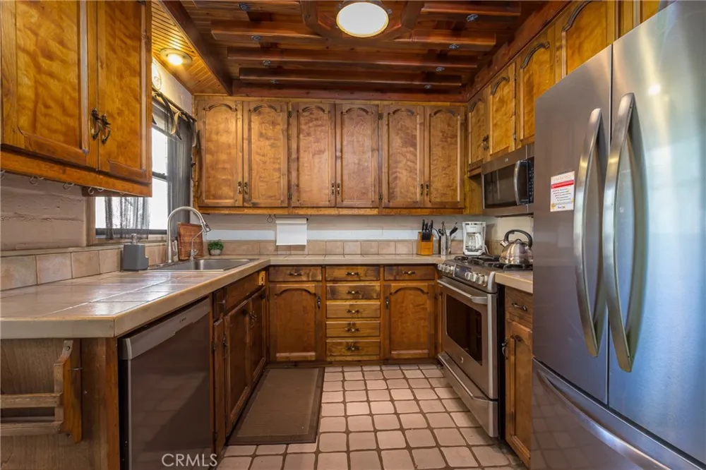 43195 S Fork Three Rivers, CA 93271