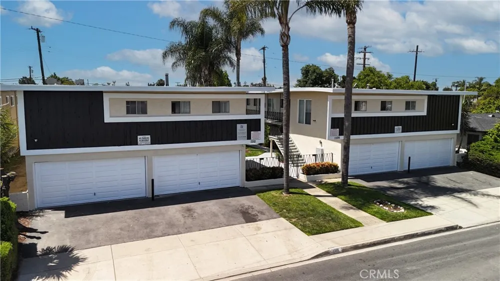 7306 Neo Street Downey, CA 90241