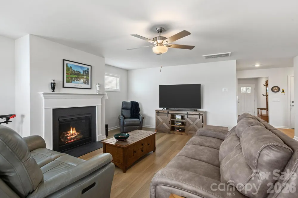 116 Ella Lane Easley, SC 29640