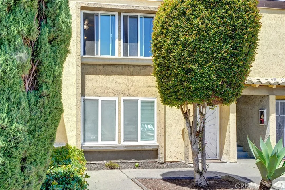 1627 Pentecost #7 San Diego, CA 92105
