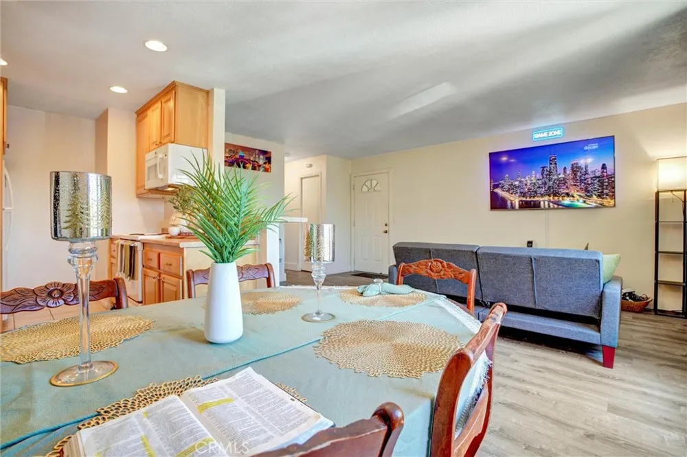 1627 Pentecost #7 San Diego, CA 92105