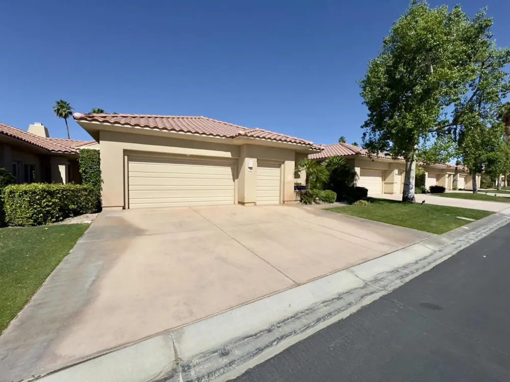 128 Kavenish Drive Rancho Mirage, CA 92270