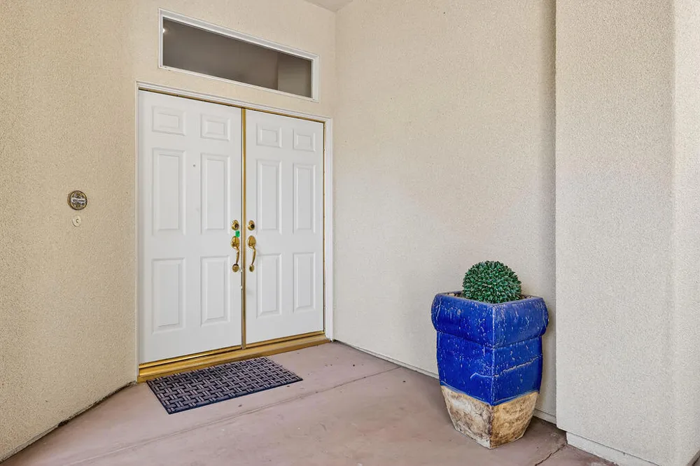 128 Kavenish Drive Rancho Mirage, CA 92270