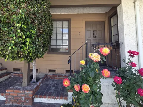 7650 Topanga Canyon