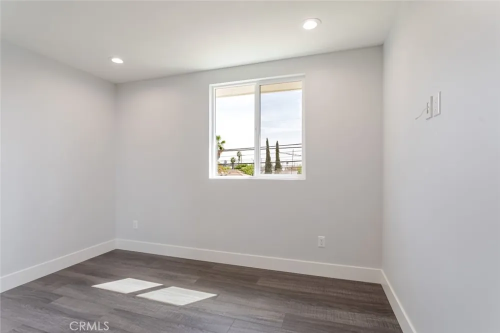 13768 Judd Street Pacoima, CA 91331