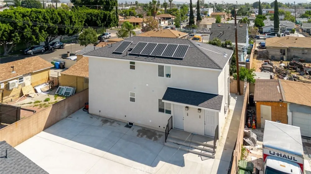 13768 Judd Street Pacoima, CA 91331