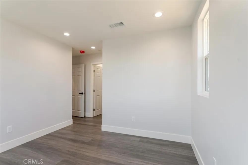 13768 Judd Street Pacoima, CA 91331
