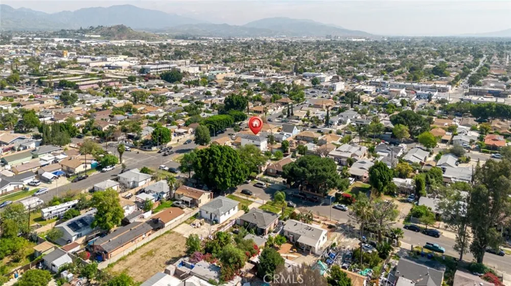 13768 Judd Street Pacoima, CA 91331