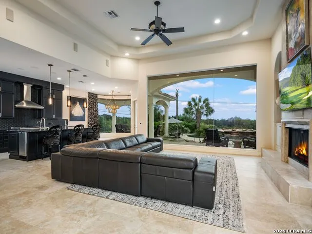 34 Galleria Drive San Antonio, TX 78257