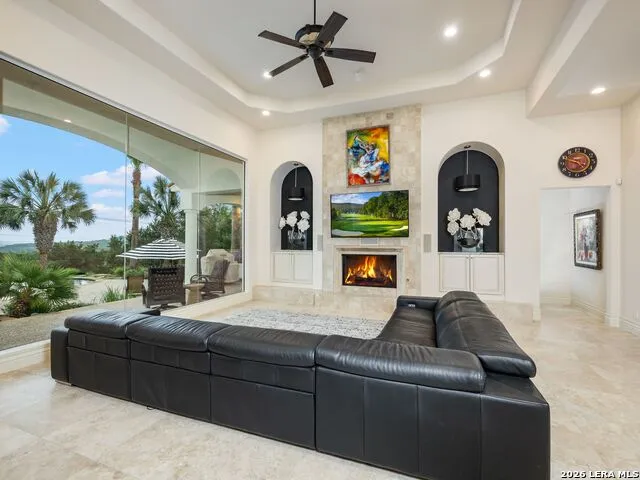 34 Galleria Drive San Antonio, TX 78257