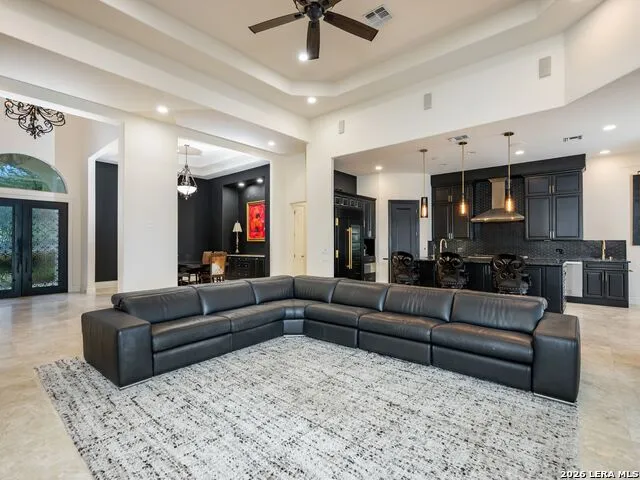 34 Galleria Drive San Antonio, TX 78257