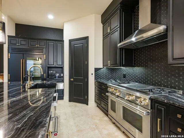 34 Galleria Drive San Antonio, TX 78257