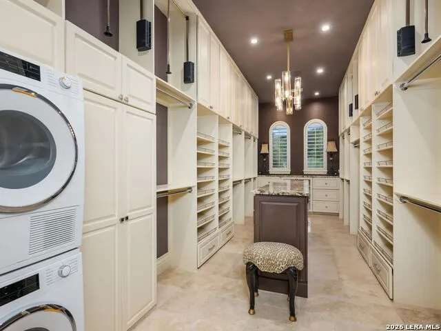 34 Galleria Drive San Antonio, TX 78257