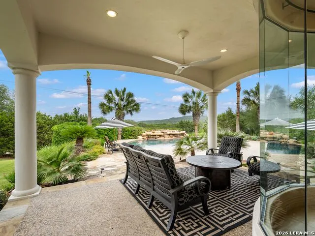 34 Galleria Drive San Antonio, TX 78257