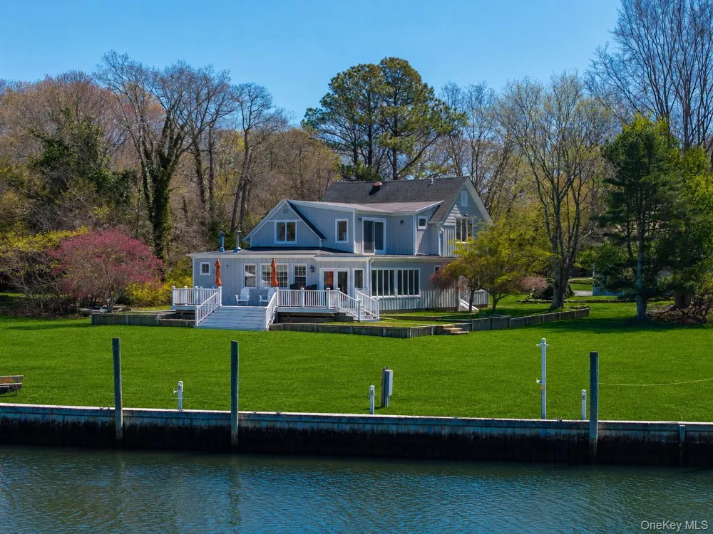 60A Union Avenue Center Moriches, NY 11934