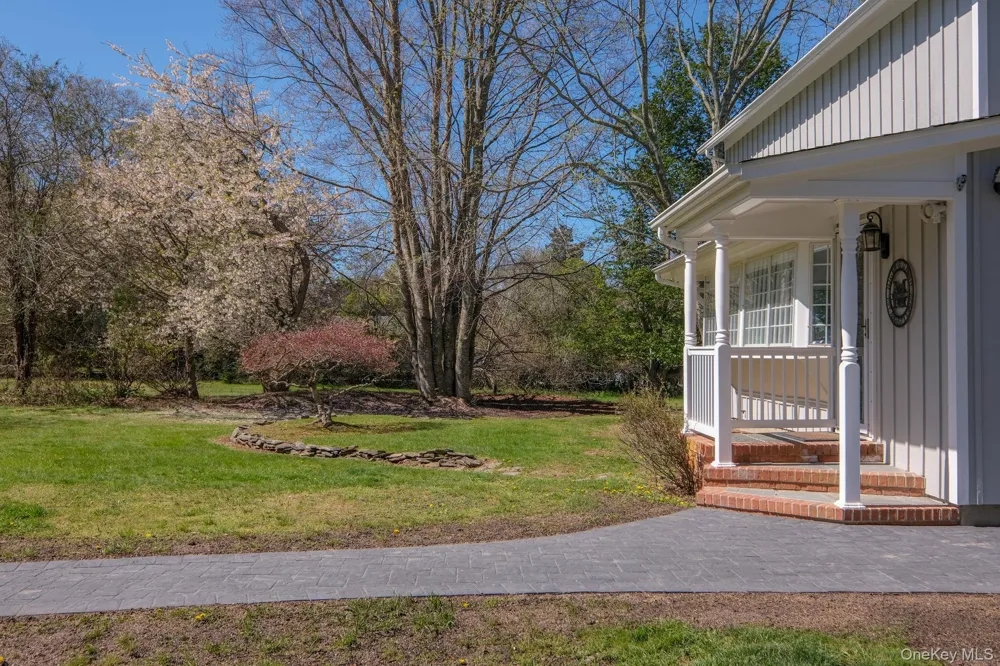 60A Union Avenue Center Moriches, NY 11934