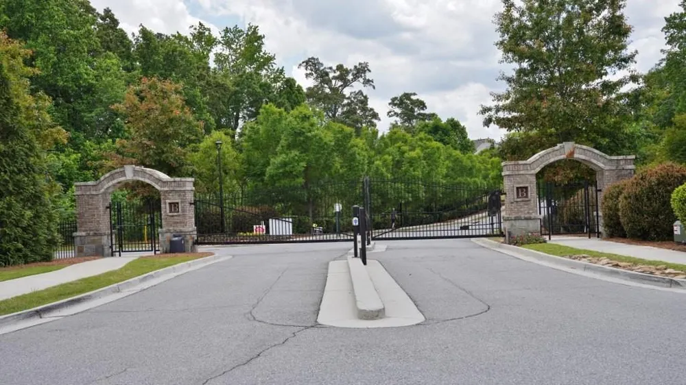 6534 Marlowe Glen Way Suwanee, GA 30024