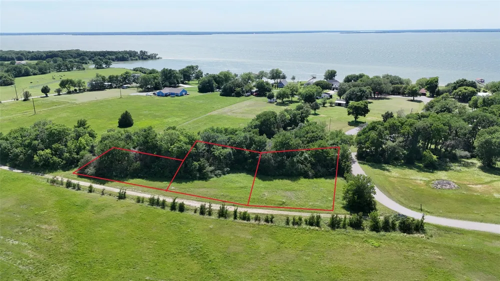 Tawakoni Drive East Tawakoni, TX 75472