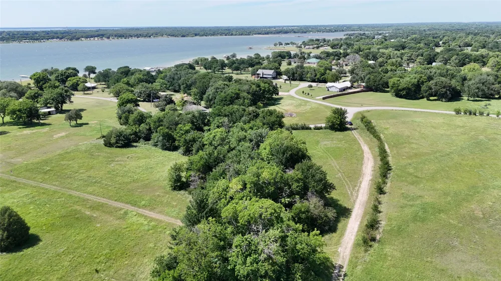 Tawakoni Drive East Tawakoni, TX 75472