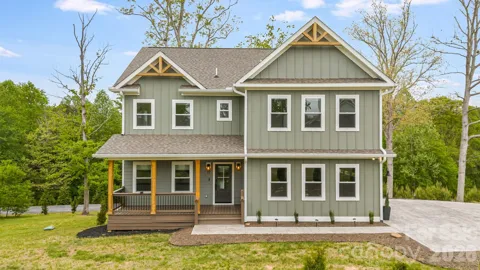 17 Baxter Woods Lane