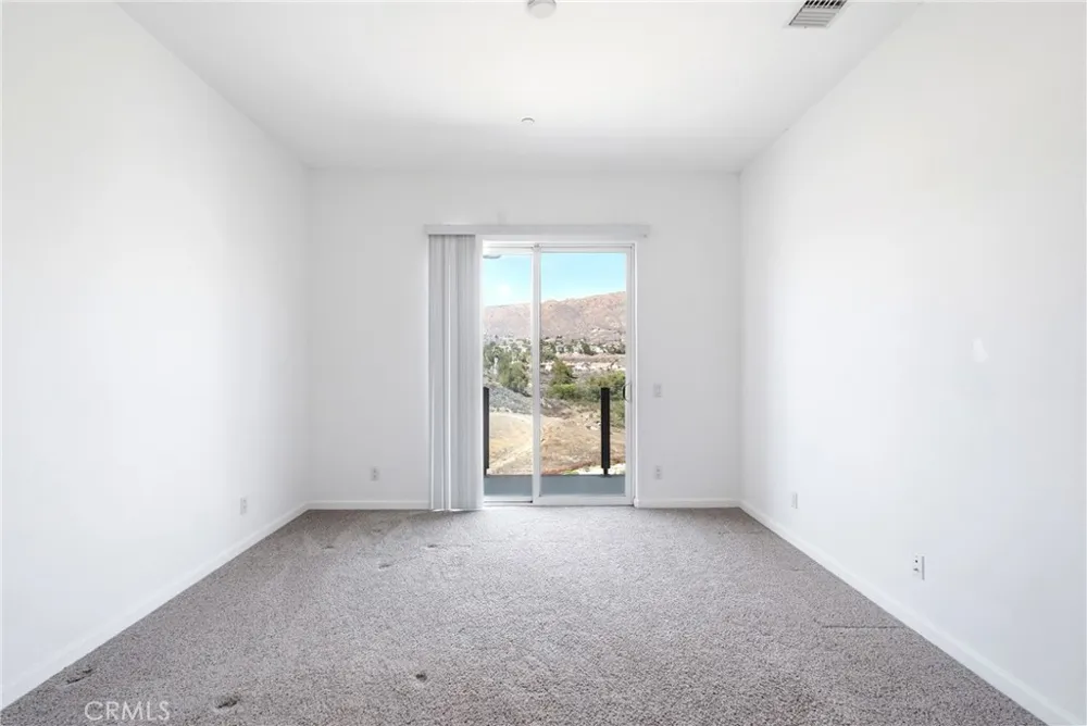 585 Via Pueblo Riverside, CA 92507