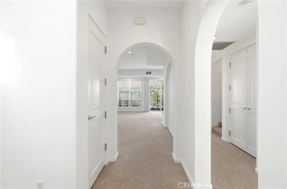 585 Via Pueblo Riverside, CA 92507