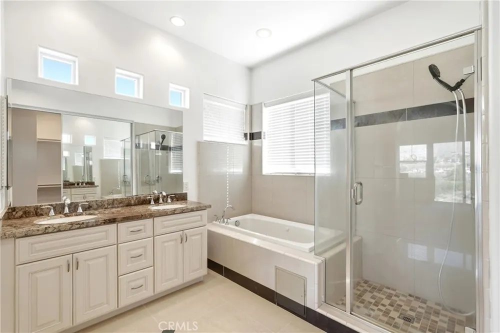 585 Via Pueblo Riverside, CA 92507