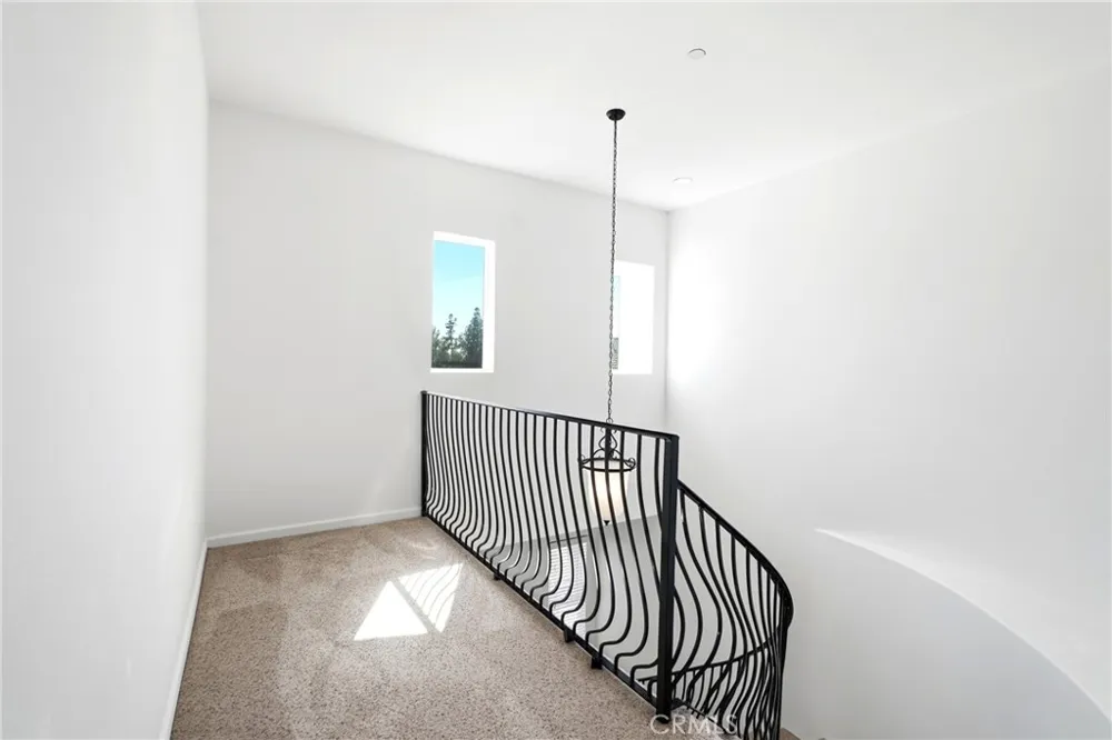 585 Via Pueblo Riverside, CA 92507