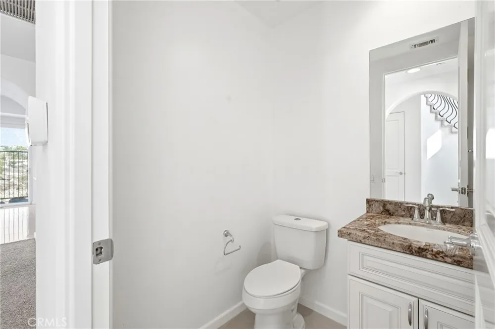 585 Via Pueblo Riverside, CA 92507